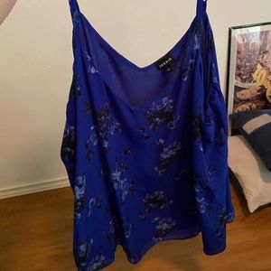 Blue floral Torrid top sz 3
